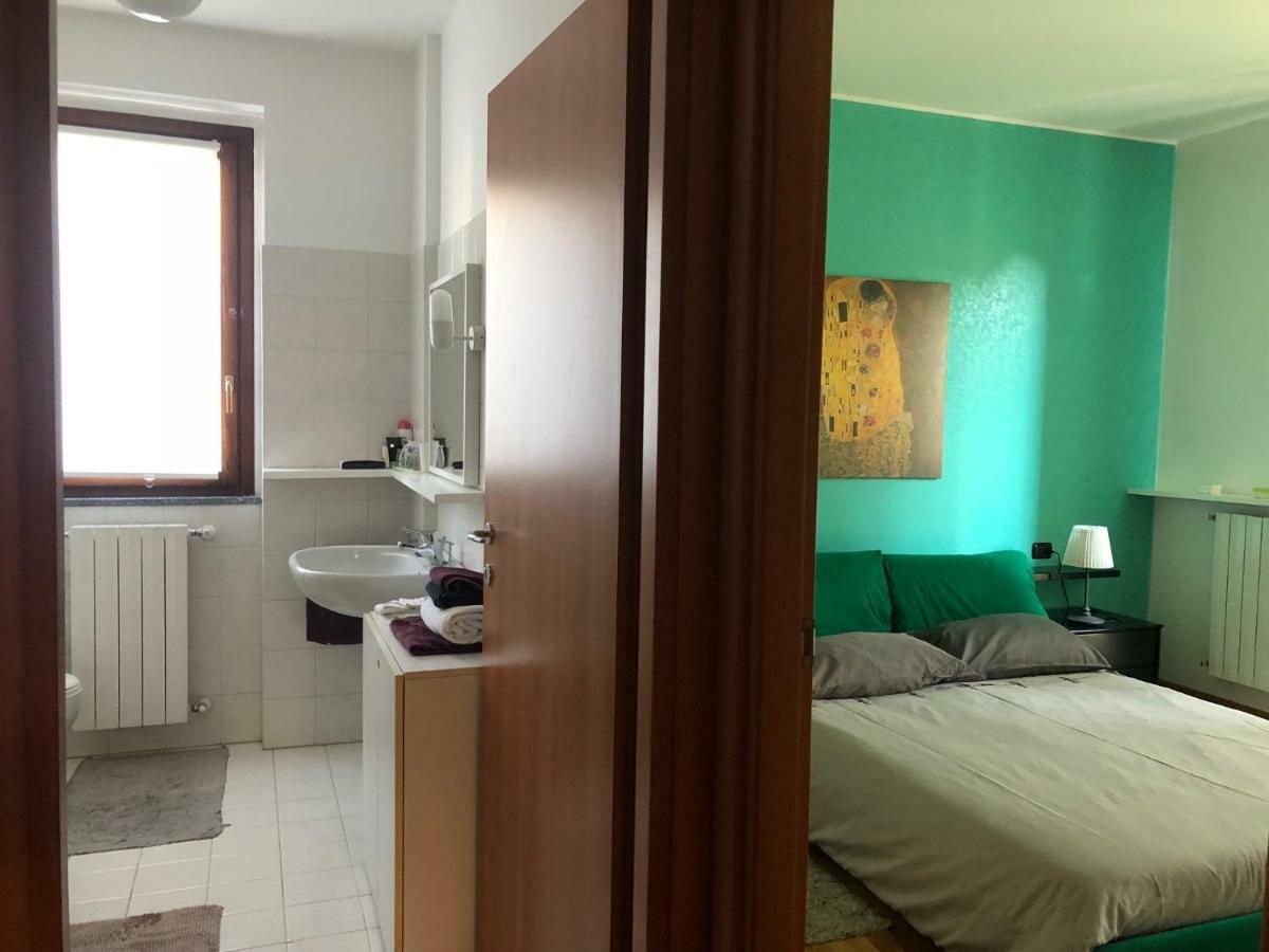 Casa Roma Apartment Turate Exterior photo
